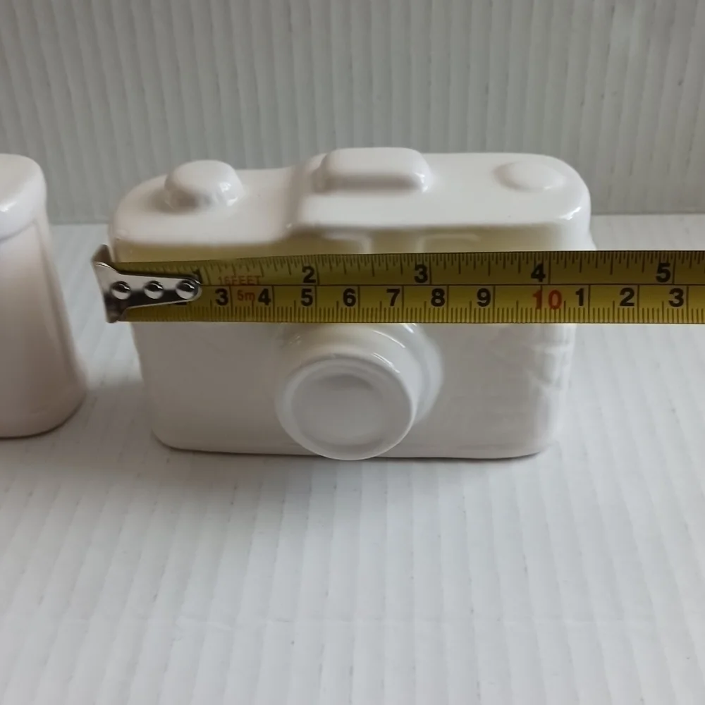 Ceramic Camera Decor - Picture 10 of 10